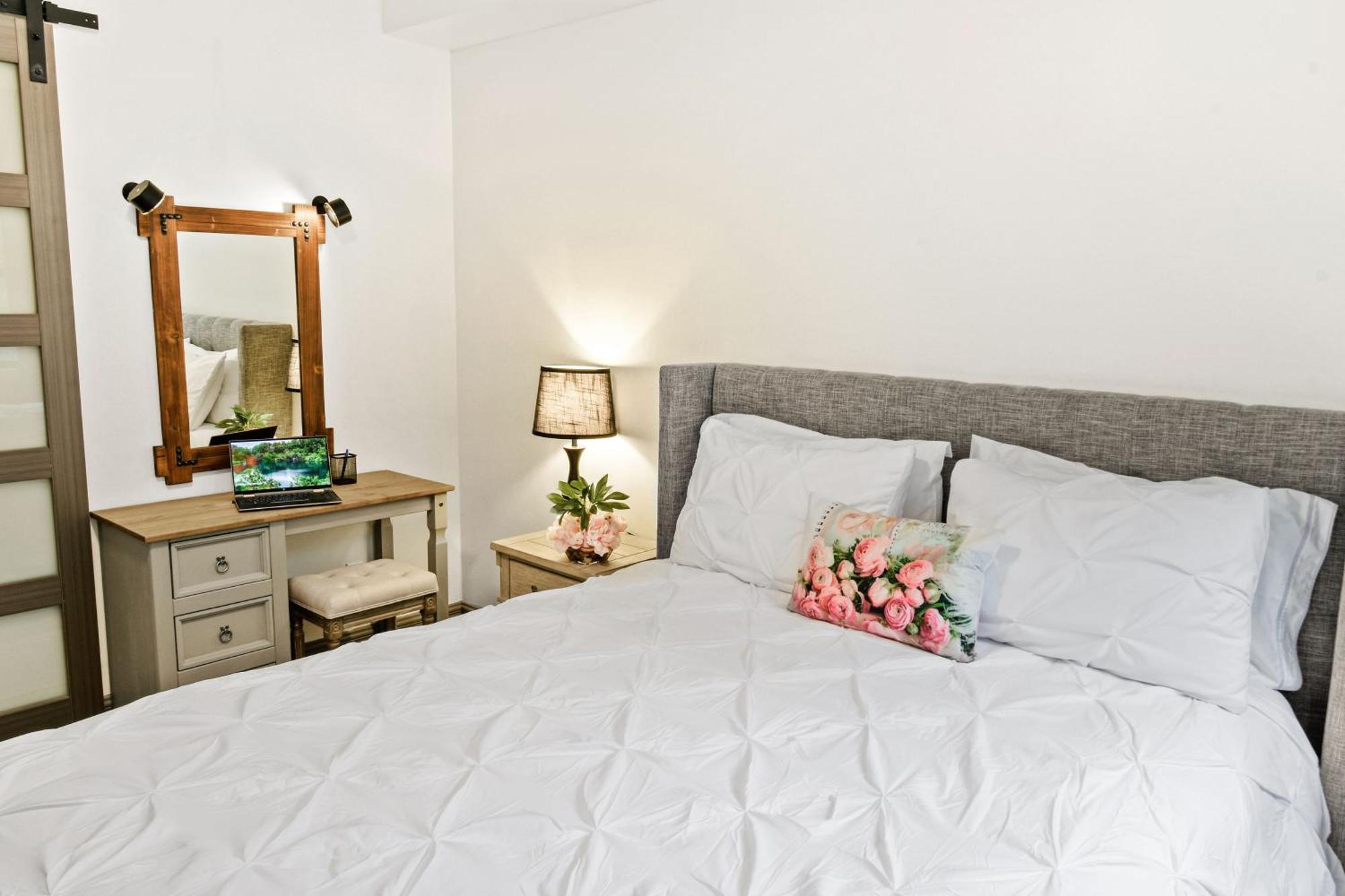 Orchid Suites - Historic Palm Beach Hotel Condominium Bagian luar foto
