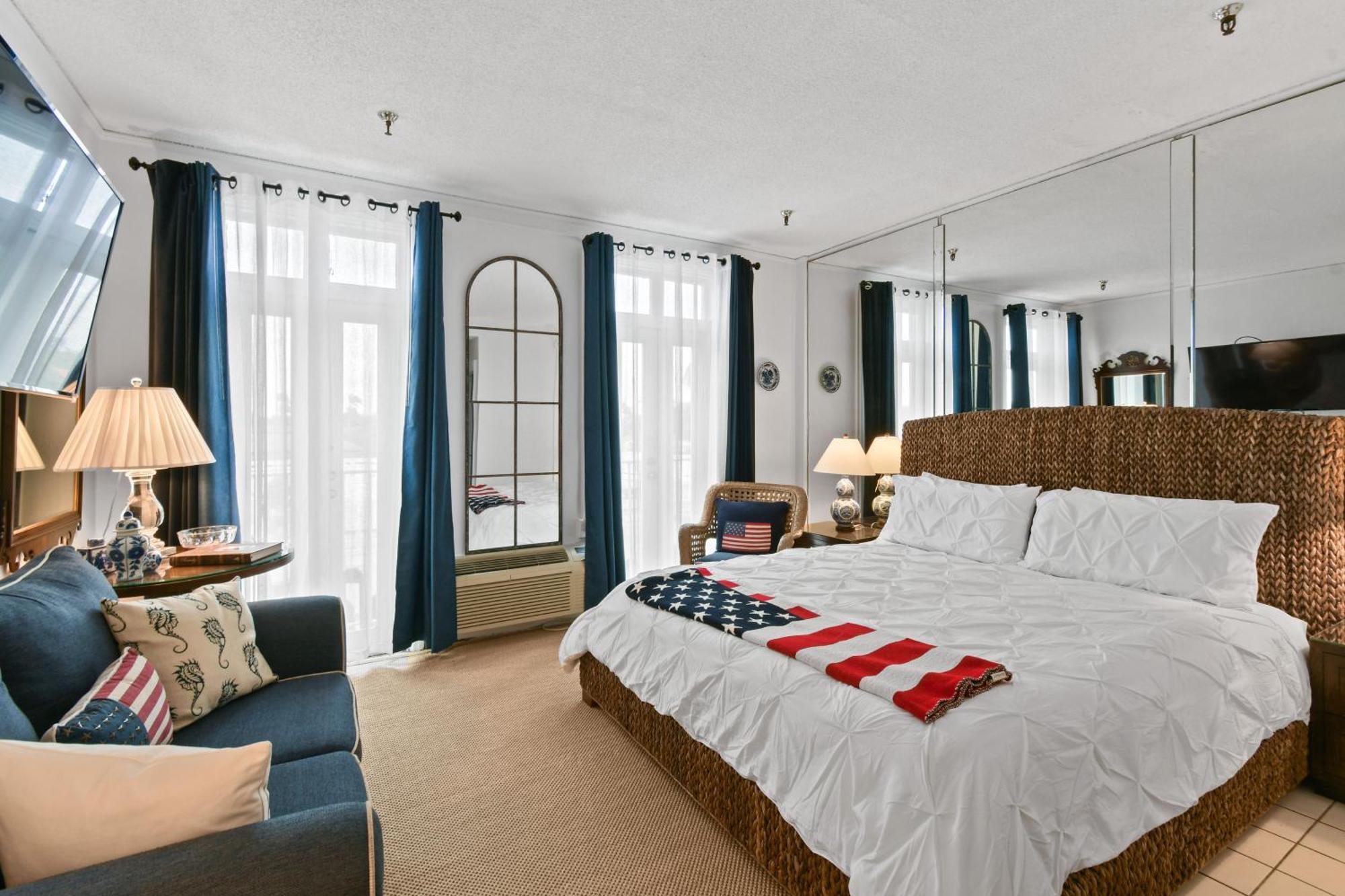 Orchid Suites - Historic Palm Beach Hotel Condominium Bagian luar foto